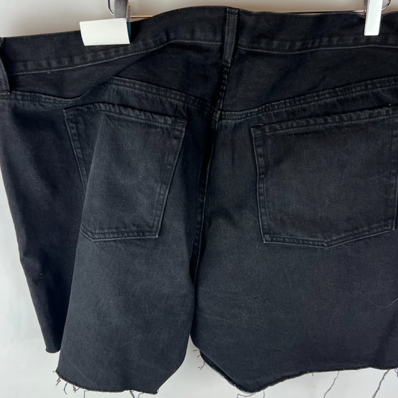 NWT: old navy High-Waisted Slouchy Straight Ripped Black Jean Shorts (26) $30 - Picture 8 of 11